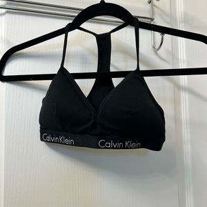 Calvin Klein bralette set